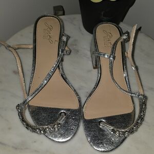 Jewel Badgley Mischka Metallic Silver Heels